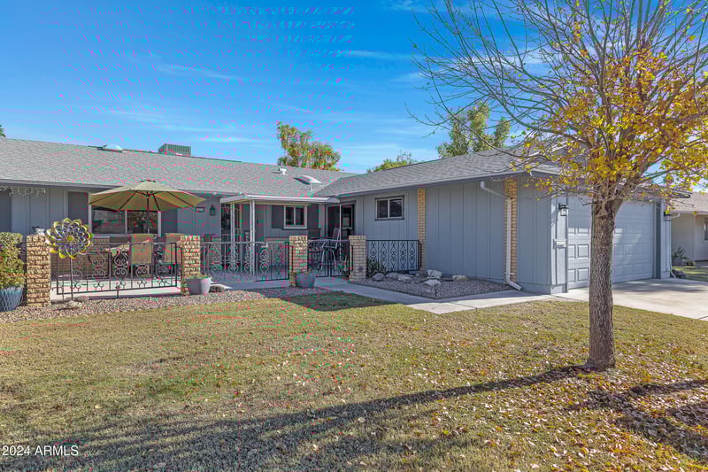 10114 Candlewood Dr, Sun City, AZ 85351