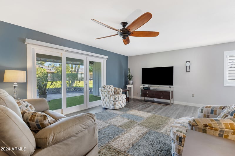 10114 Candlewood Dr, Sun City, AZ 85351