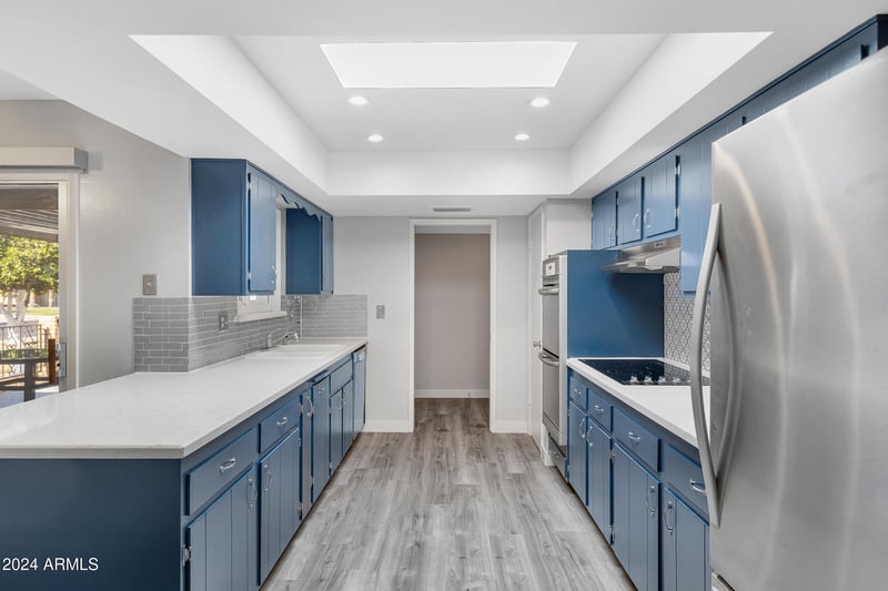 10114 Candlewood Dr, Sun City, AZ 85351