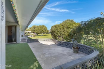 10114 Candlewood Dr, Sun City, AZ 85351