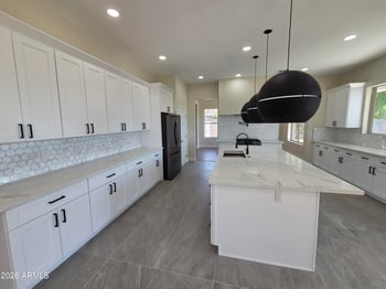 10114 43rd Ave, Laveen, AZ 85339