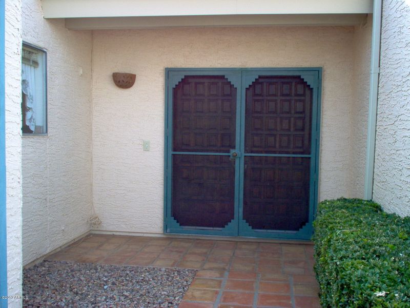 10117 E Navajo Pl, Sun Lakes, AZ 85248