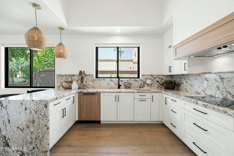 10118 Cinnabar Ave, Scottsdale, AZ 85258