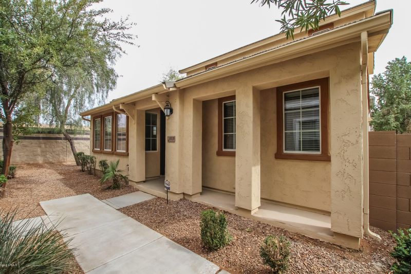 10118 E Isleta Ave, Mesa, AZ 85209