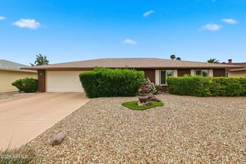10118 Burns Dr, Sun City, AZ 85351