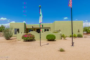 1012 Desert Hills Dr, Phoenix, AZ 85086
