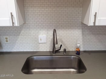 1012 Highland Ave, Phoenix, AZ 85014