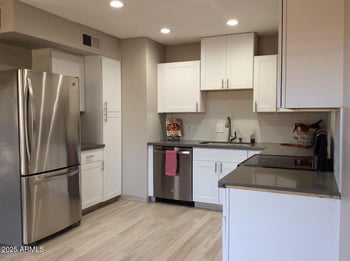 1012 Highland Ave, Phoenix, AZ 85014