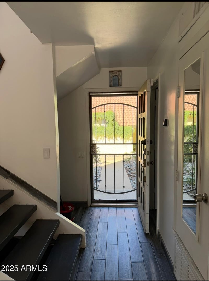 1012 Highland Ave, Phoenix, AZ 85014