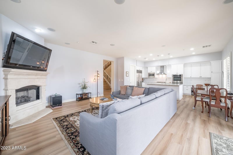 1012 W Calypso Ct, Gilbert, AZ 85233