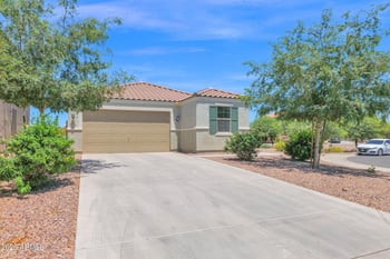 1012 Canyonlands Ct, San Tan Valley, AZ 85140