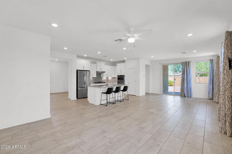 1012 Canyonlands Ct, San Tan Valley, AZ 85140