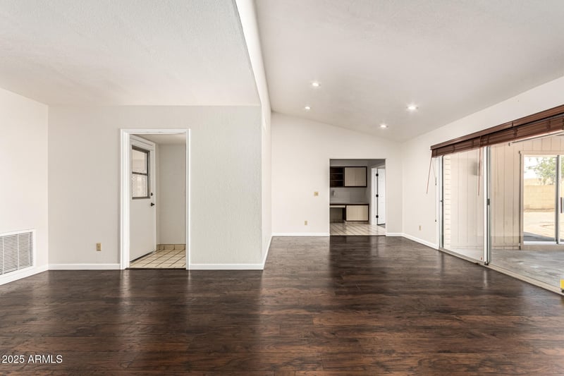 1012 Wagon Wheel Dr, Phoenix, AZ 85020