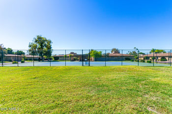 1012 Wagon Wheel Dr, Phoenix, AZ 85020