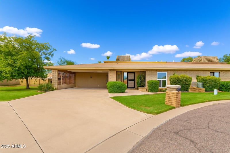 1012 Wagon Wheel Dr, Phoenix, AZ 85020