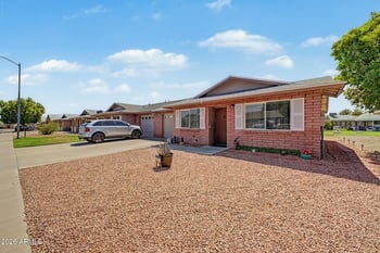 10120 96th Dr #B, Peoria, AZ 85345