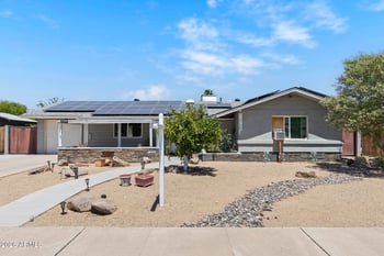 10120 Riviera Dr, Sun City, AZ 85351