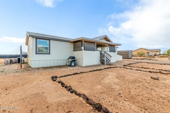 10121 353rd Ave, Arlington, AZ 85322
