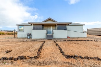 10121 353rd Ave, Arlington, AZ 85322