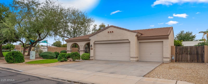 10125 Posada Ave, Mesa, AZ 85212