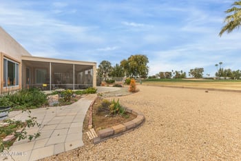 10126 Brookside Dr, Sun City, AZ 85351