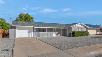 10126 Desert Hills Dr, Sun City, AZ 85351