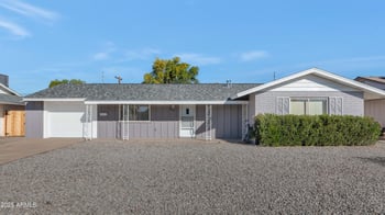 10126 Desert Hills Dr, Sun City, AZ 85351