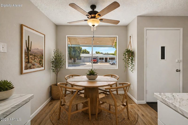 10127 95th Dr #B, Peoria, AZ 85345