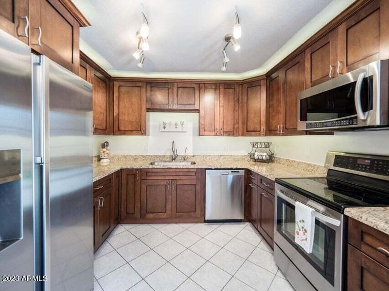 10128 E Butte St, Mesa, AZ 85207