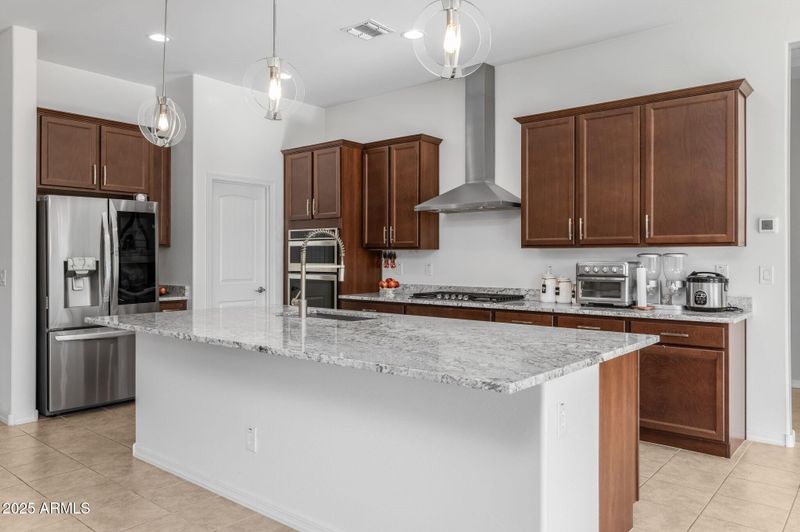 10129 E Strobe Ave, Mesa, AZ 85212