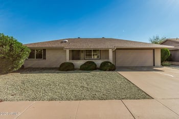 10129 Pine Springs Dr, Sun City, AZ 85373