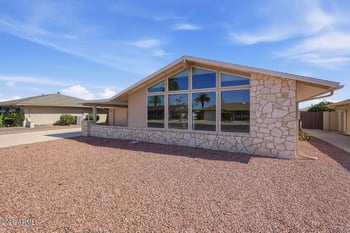 10130 Desert Rock Dr, Sun City, AZ 85351