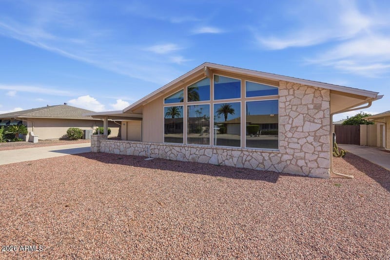 10130 W Desert Rock Dr, Sun City, AZ 85351