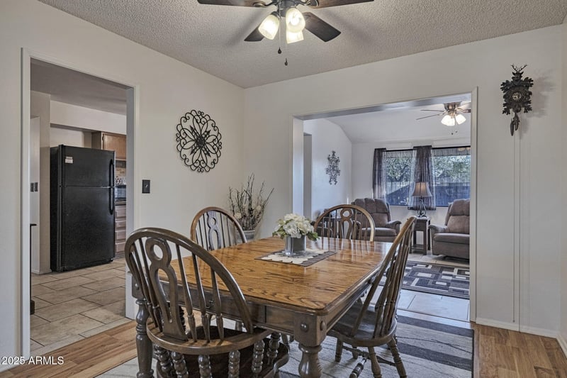 10131 Cheryl Dr, Sun City, AZ 85351