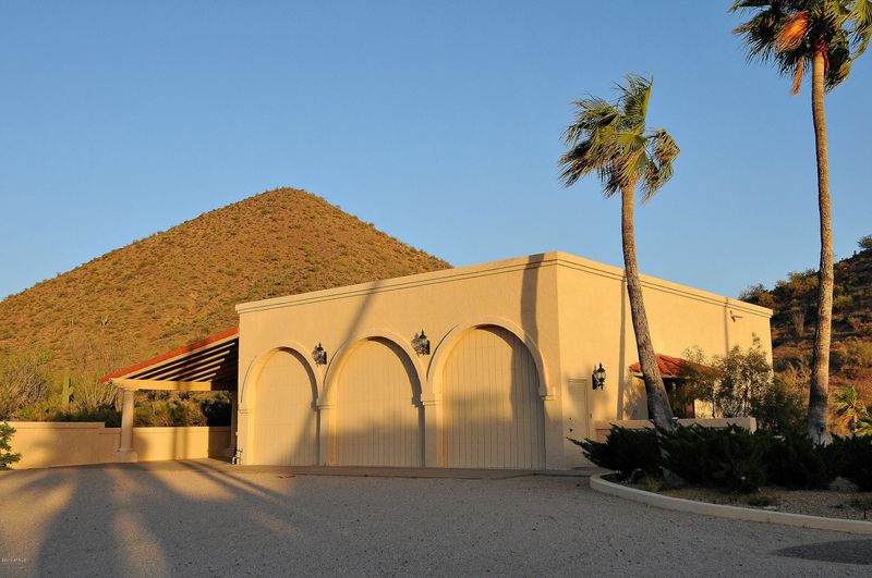 10132 E Pinnacle Peak Rd, Scottsdale, AZ 85255