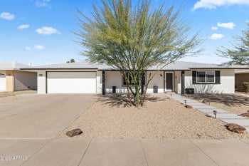10132 W Oak Ridge Dr, Sun City, AZ 85351