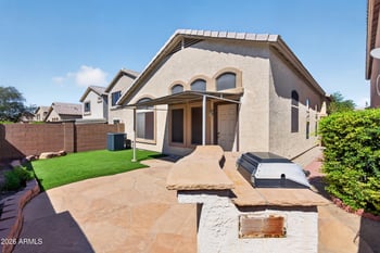 10133 E Carmel Cir, Mesa, AZ 85208