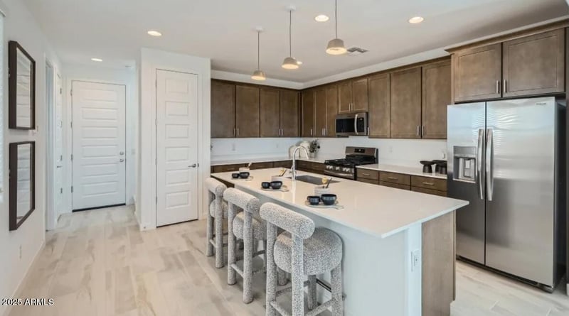 10136 Ulysses Ave, Mesa, AZ 85212
