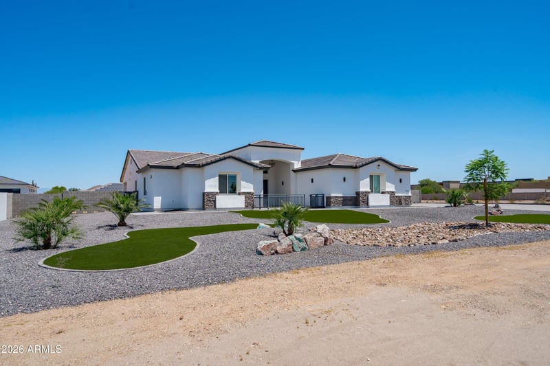 10136 Hatfield Rd, Peoria, AZ 85383
