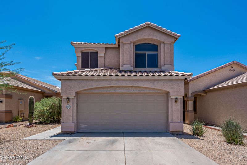 10137 E Carmel Cir, Mesa, AZ 85208