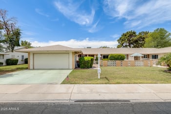 10137 Forrester Dr, Sun City, AZ 85351