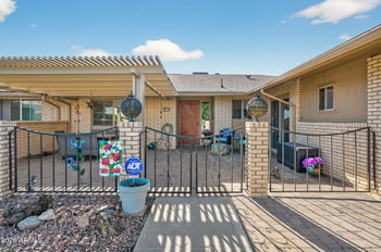 10137 Mountain View Rd, Sun City, AZ 85351