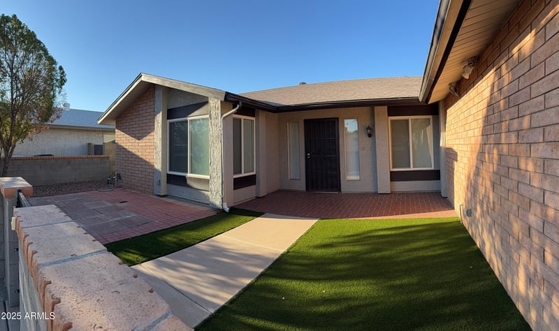 10138 Highland Ave, Phoenix, AZ 85037