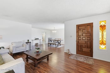 1014 Balboa Cir, Tempe, AZ 85282