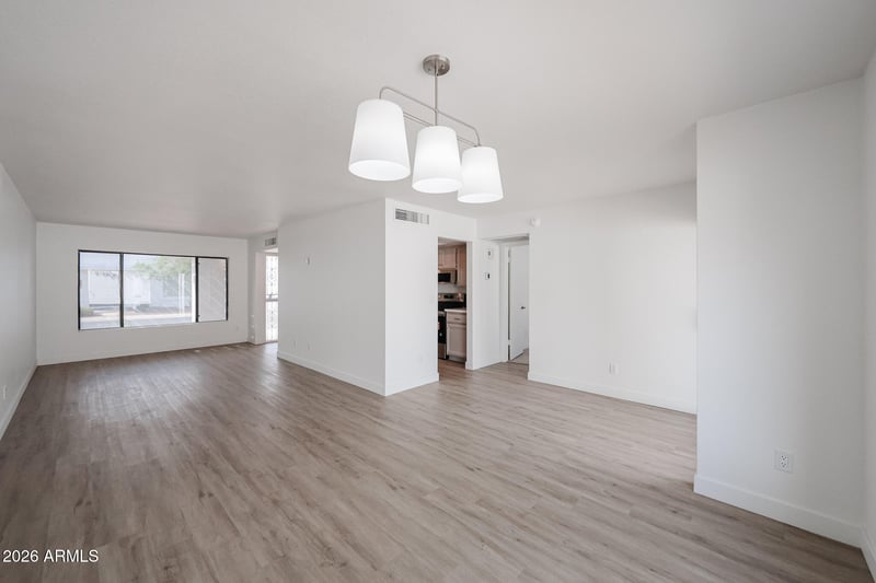 1014 E Villa Maria Dr, Phoenix, AZ 85022