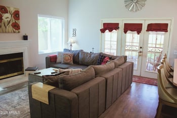 1014 Golden Ct, Chandler, AZ 85225
