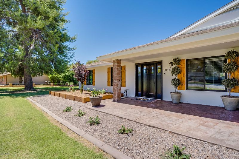 1014 N Constellation Way, Gilbert, AZ 85234