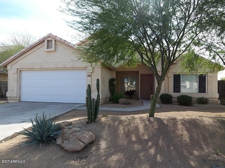 1014 N Swallow Ln, Gilbert, AZ 85234