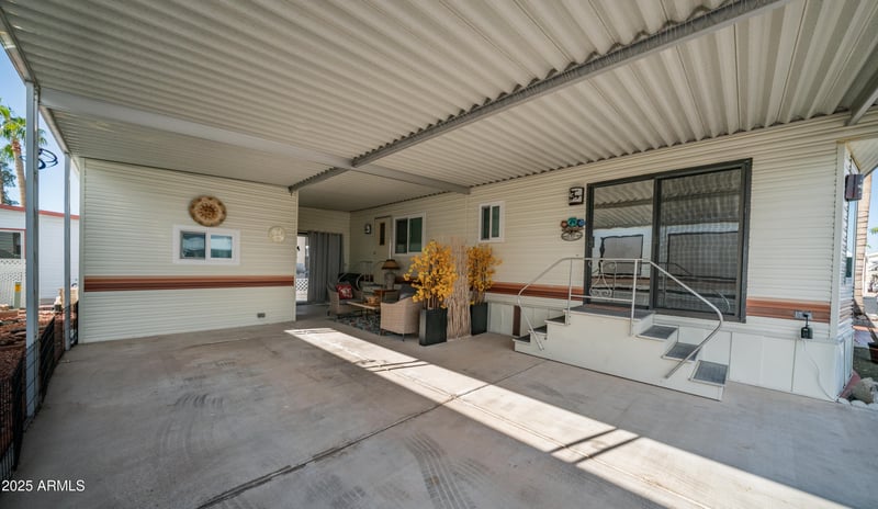 1014 Propsector Dr, Apache Junction, AZ 85119