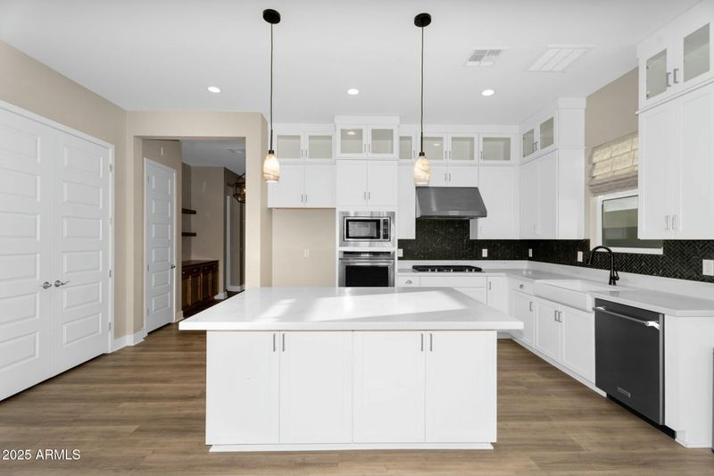 10144 E Thistle Ave, Mesa, AZ 85212